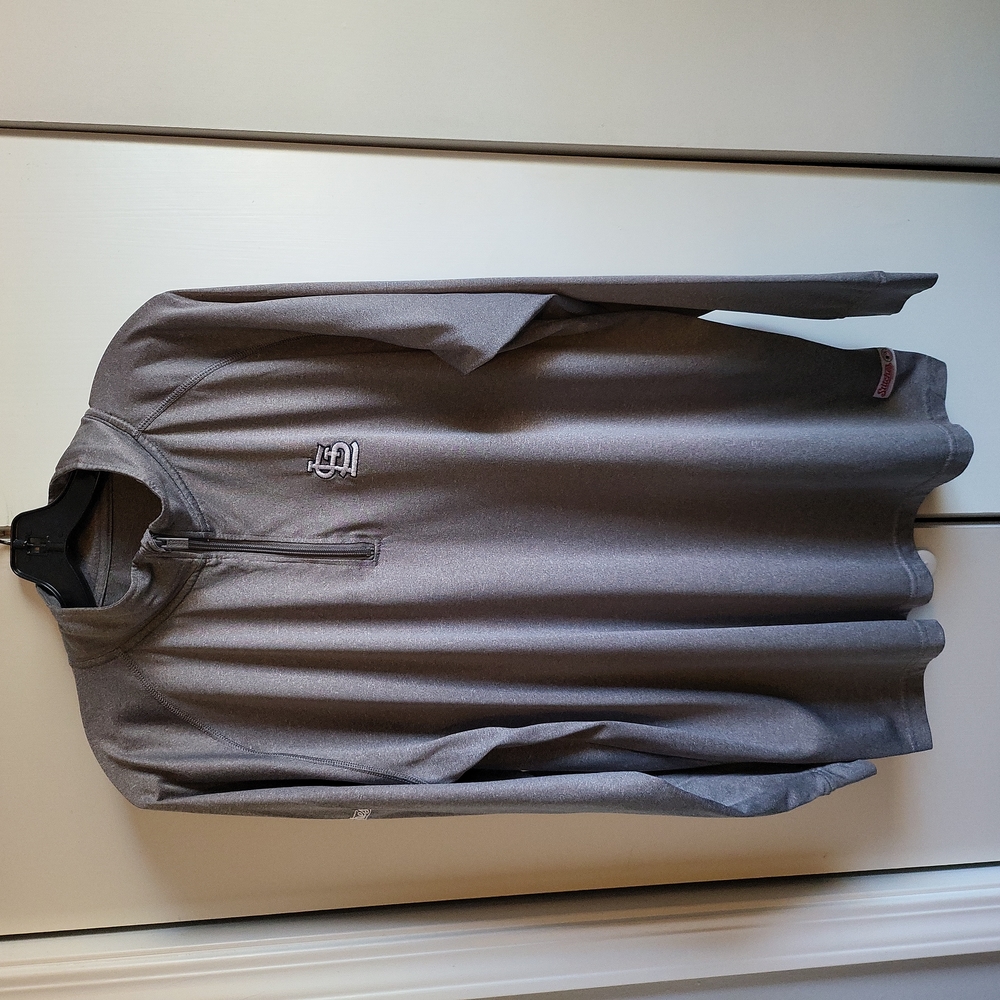 Men's pullover